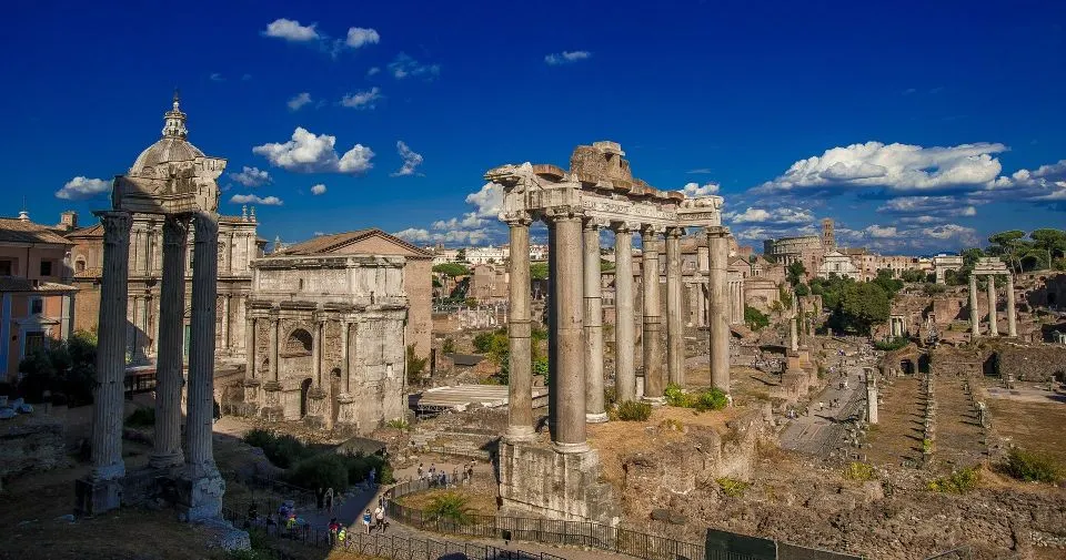 Il Colosseo, il Foro Romano e il Palatino (Parco Archeologico del Colosseo)