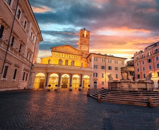 Il Rione Trastevere, passeggiata per i vicoli e le piazze